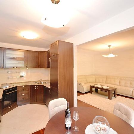 Apartment Nikolija Dobrota Eksteriør bilde